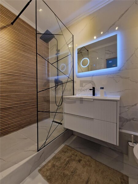 Muncii, Decebal, Calea Calarasilor, studio modern, renovat 2026, baie noua.